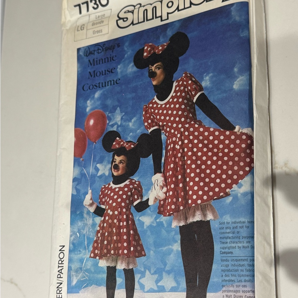 Simplicity Minnie Mouse Costume pattern